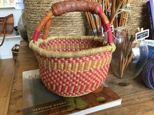 Load image into Gallery viewer, Bolga Basket - Small
